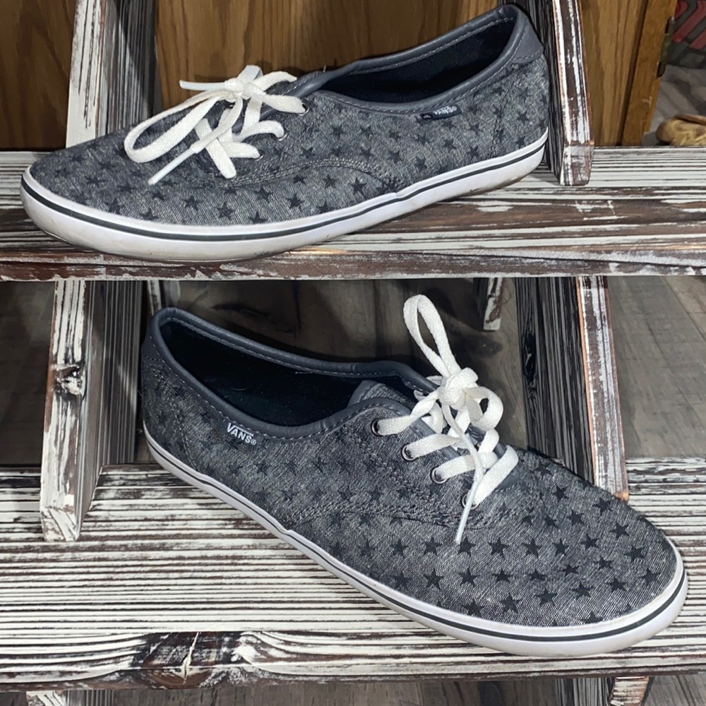 Grey star vans size 8.